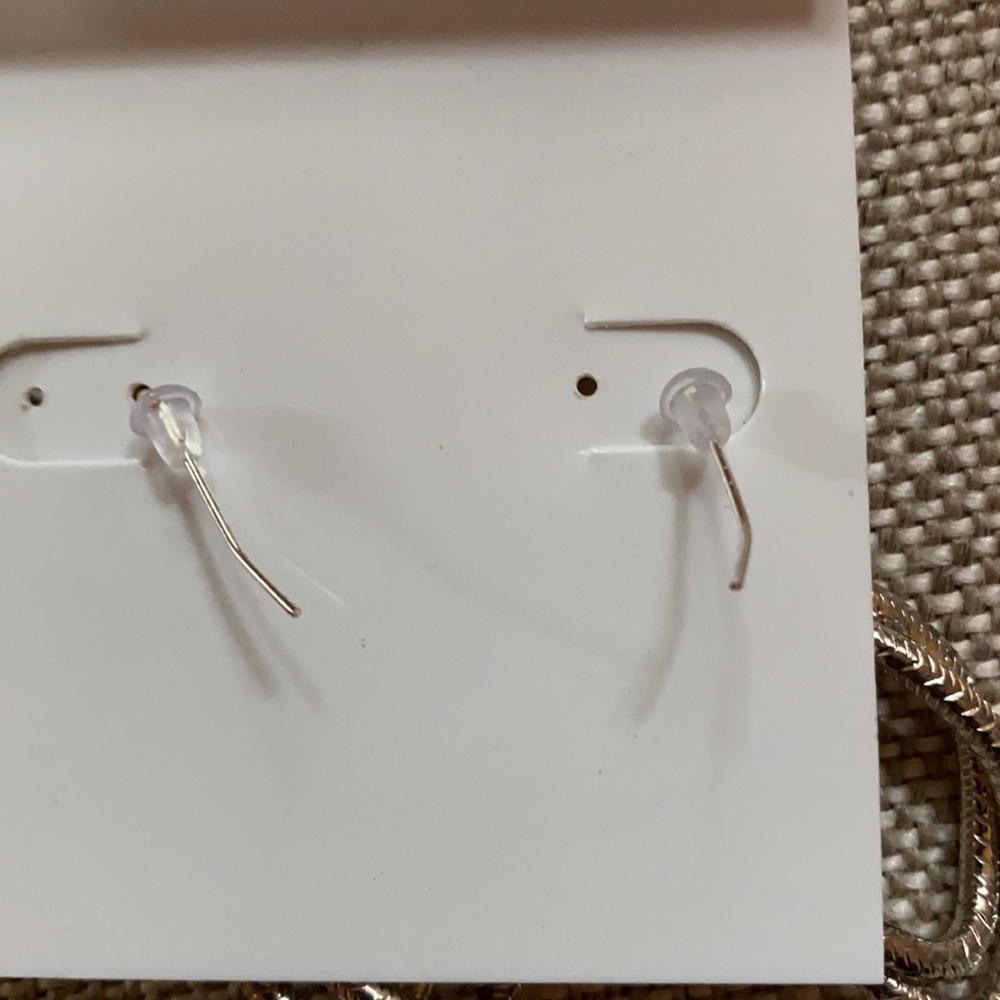 Silver earrings - Picture 2 of 4